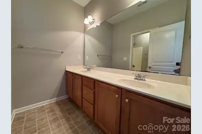 4102 Barclay Forest Drive, Charlotte, NC 28213 - Photo 27