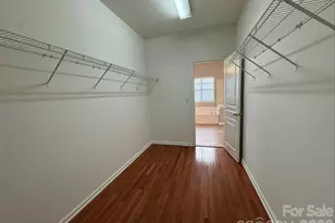 4102 Barclay Forest Dr, Charlotte, NC 28213 - Photo 19