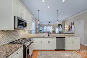 14619 Holly Springs Dr, Huntersville, NC 28078 - Photo 9