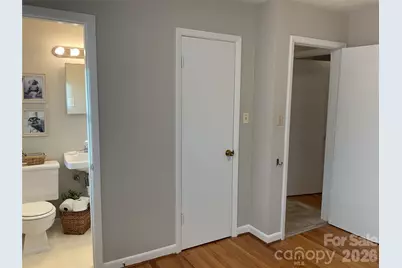 2132 14th Avenue Drive NE, Hickory, NC 28601 - Photo 9