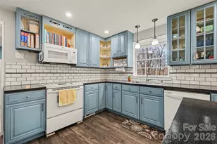 526 Wilson Dr, Lawndale, NC 28090 - Photo 3