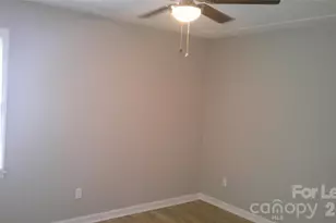 3310 39th Ave Ct NE, Hickory, NC 28601 - Photo 11