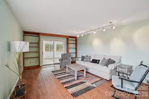 623 Owensby Rd, Hendersonville, NC 28792 - Photo 9