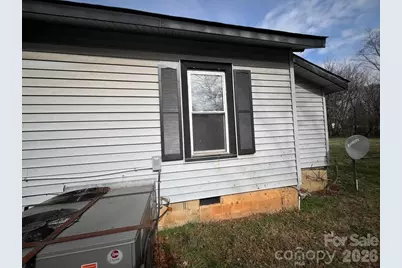 1021 Old Charlotte Road, Statesville, NC 28677 - Photo 5