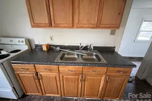 1021 Old Charlotte Rd, Statesville, NC 28677 - Photo 19