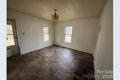 1021 Old Charlotte Road, Statesville, NC 28677 - Photo 11