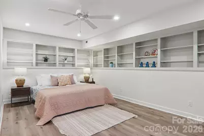 10 S Oak Forest Drive, Asheville, NC 28803 - Photo 19