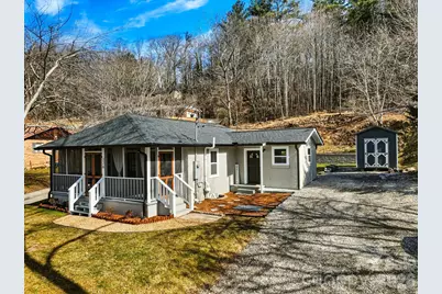 326 Lyndhurst Drive, Hendersonville, NC 28971 - Photo 21