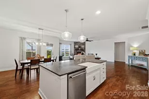 5306 Tilley Manor Dr, Matthews, NC 28105 - Photo 9