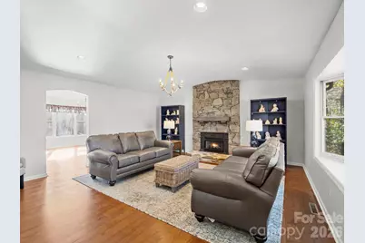 423 Mountain View Drive, Columbus, NC 28722 - Photo 9