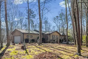 423 Mountain View Dr, Columbus, NC 28722 - Photo 1