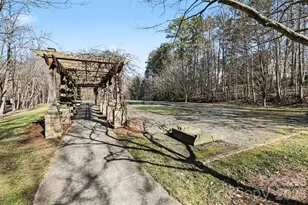 1432 Bedlington Dr NW, Charlotte, NC 28269 - Photo 35