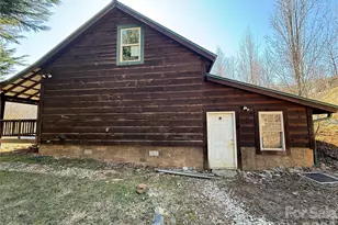 24 Supooh Ln, Sylva, NC 28779 - Photo 3