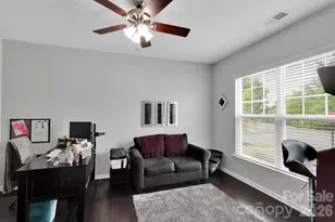 379 Kentmere Ln, Lake Wylie, SC 29710 - Photo 9