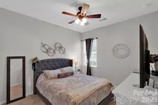 379 Kentmere Ln, Lake Wylie, SC 29710 - Photo 25