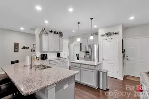 379 Kentmere Ln, Lake Wylie, SC 29710 - Photo 11