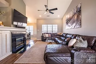 1040 Boulder Dr, Concord, NC 28025 - Photo 5