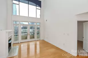 401 N Church St, Charlotte, NC 28202 - Photo 9