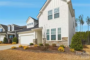 1505 Striped Bass Ln, Clover, SC 29710 - Photo 3