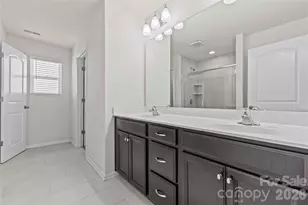 9032 Willowfield Dr, Charlotte, NC 28269 - Photo 19