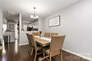 5927 Prescott Ct, Charlotte, NC 28269 - Photo 7