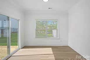 1220 N Sharon Amity Rd, Charlotte, NC 28211 - Photo 11