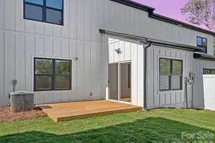 1220 N Sharon Amity Rd, Charlotte, NC 28211 - Photo 21