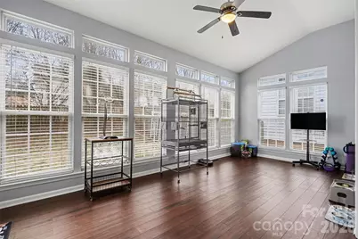 15548 Donnington Drive, Charlotte, NC 28277 - Photo 17