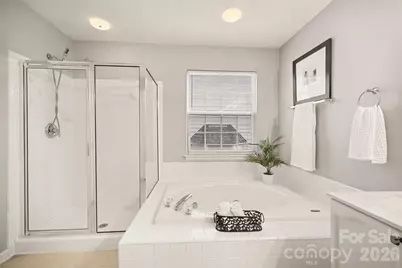 15548 Donnington Drive, Charlotte, NC 28277 - Photo 17