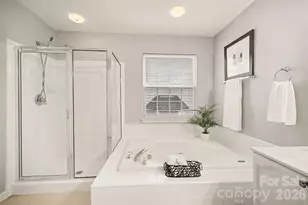 15548 Donnington Dr, Charlotte, NC 28277 - Photo 17