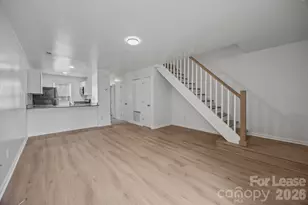 4051 Briarhill Dr, Charlotte, NC 28215 - Photo 13