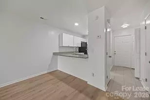 4051 Briarhill Dr, Charlotte, NC 28215 - Photo 11