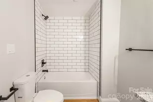 307 S Ransom St, Gastonia, NC 28052 - Photo 17