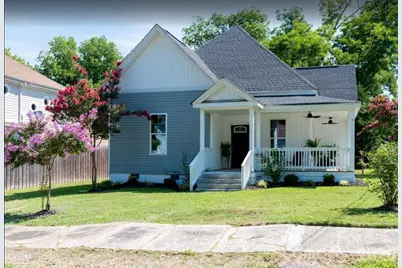 128 College Street, Chester, SC 29706 - Photo 1