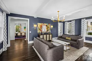 1438 Queens Rd W, Charlotte, NC 28207 - Photo 9