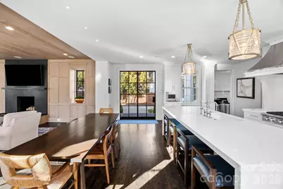 1438 Queens Road W, Charlotte, NC 28207 - Photo 19