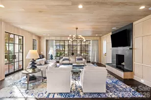 1438 Queens Rd W, Charlotte, NC 28207 - Photo 21