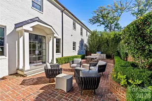 1438 Queens Rd W, Charlotte, NC 28207 - Photo 47