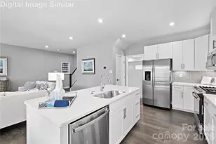 11194 Emerson Lndg Dr, Charlotte, NC 28214 - Photo 3