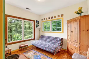 491 S Valley View Dr, Mars Hill, NC 28754 - Photo 37