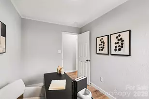 2534 Druid Hls Wy, Charlotte, NC 28206 - Photo 17