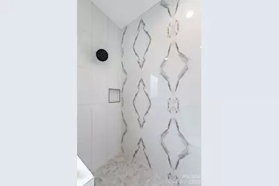 1529 Beckwith Place, Charlotte, NC 28205 - Photo 13