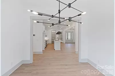 1529 Beckwith Place, Charlotte, NC 28205 - Photo 7