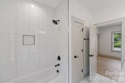 1529 Beckwith Place, Charlotte, NC 28205 - Photo 11