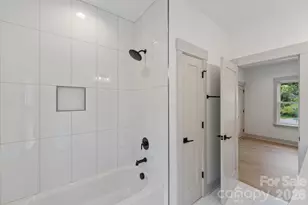 1529 Beckwith Pl, Charlotte, NC 28205 - Photo 25