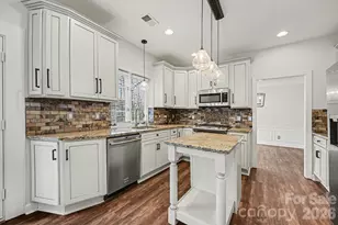 5805 Swanston Dr, Charlotte, NC 28269 - Photo 11