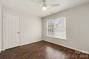 5805 Swanston Dr, Charlotte, NC 28269 - Photo 21
