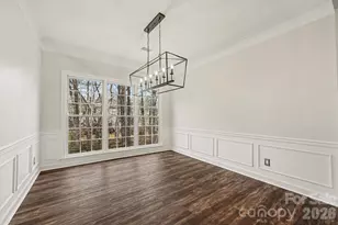 5805 Swanston Dr, Charlotte, NC 28269 - Photo 13