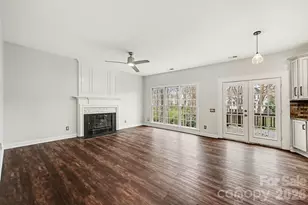 5805 Swanston Dr, Charlotte, NC 28269 - Photo 7