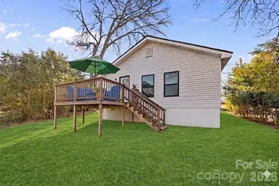332 Dunlap Street, Lancaster, SC 29720 - Photo 9